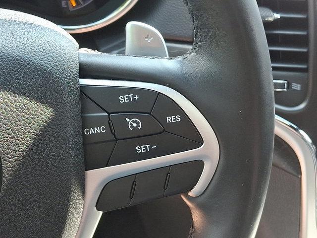Photo of 2015 Brilliant Black Crystal Pearlcoat Jeep Grand Cherokee
