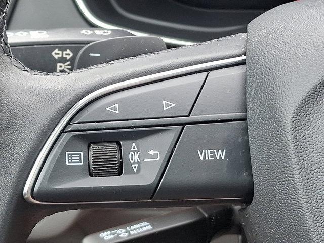 Photo of 2022 Navarra Blue Metallic Audi Q5