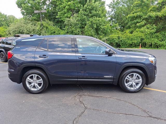 Photo of 2018 Blue Steel Metallic GMC Terrain
