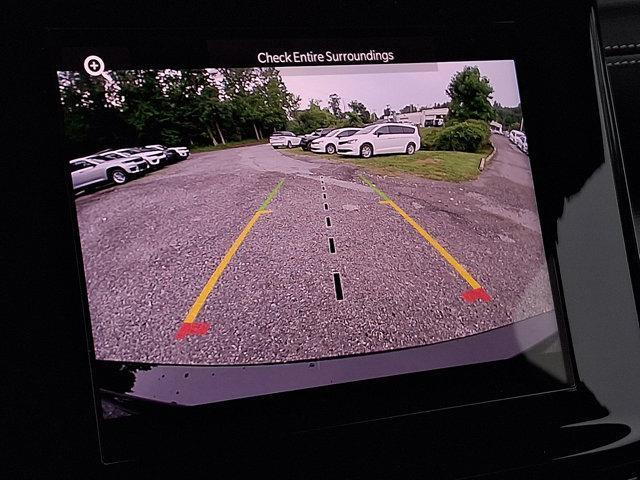 Photo of 2025 Diamond Black Crystal Pearlcoat Jeep Grand Cherokee L