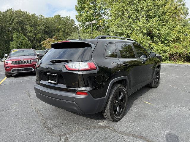 Photo of 2019 Diamond Black Crystal Pearlcoat Jeep Cherokee