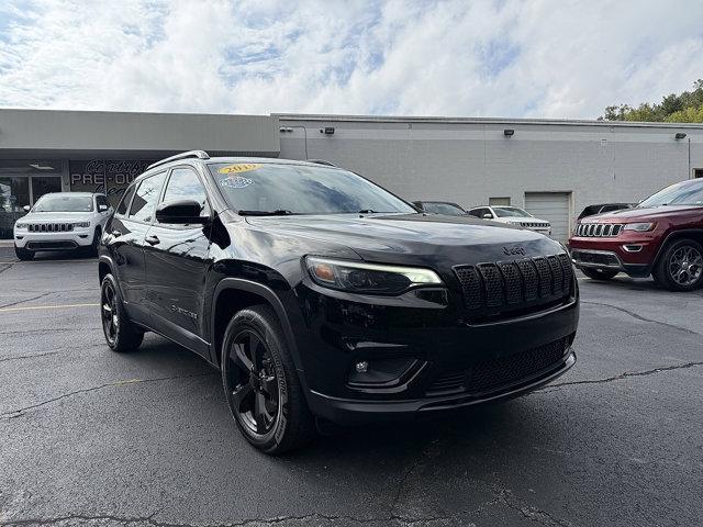 Photo of 2019 Diamond Black Crystal Pearlcoat Jeep Cherokee