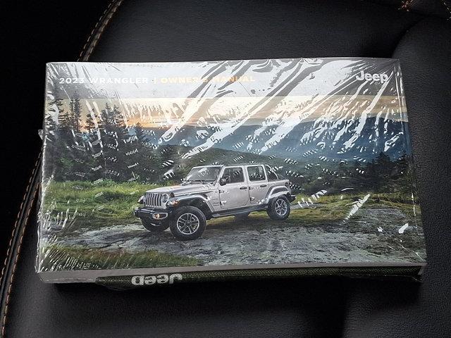 Photo of 2023 Black Clearcoat Jeep Wrangler