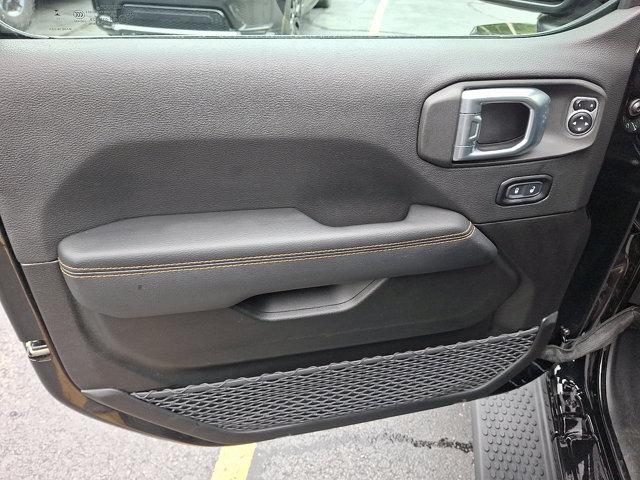 Photo of 2023 Black Clearcoat Jeep Wrangler