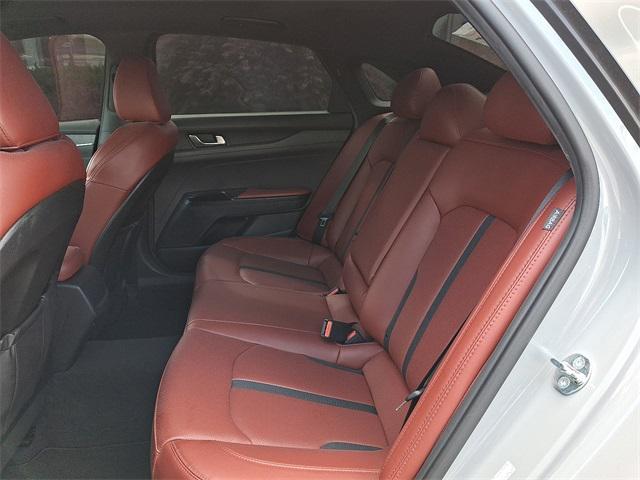 Photo of 2024 Wolf Gray Kia K5