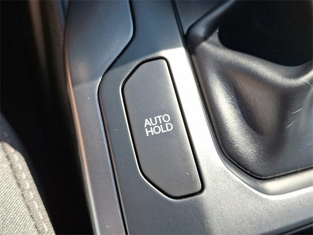 Photo of 2025 Aurora Black Pearl Kia K4