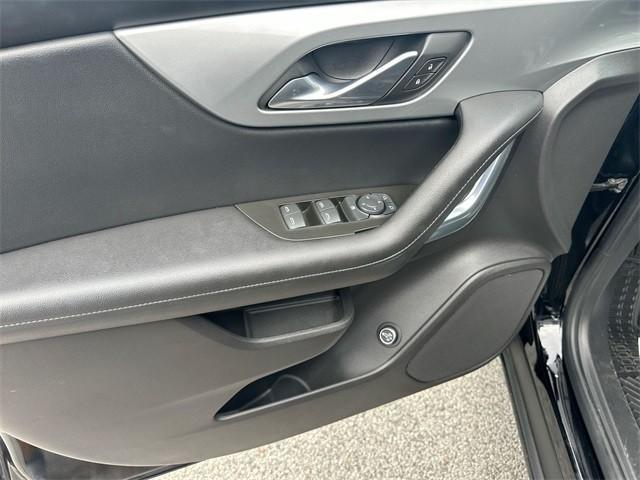 Photo of 2019 Black Chevrolet Blazer