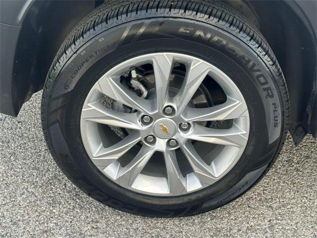 Photo of 2021 Summit White Chevrolet Trailblazer