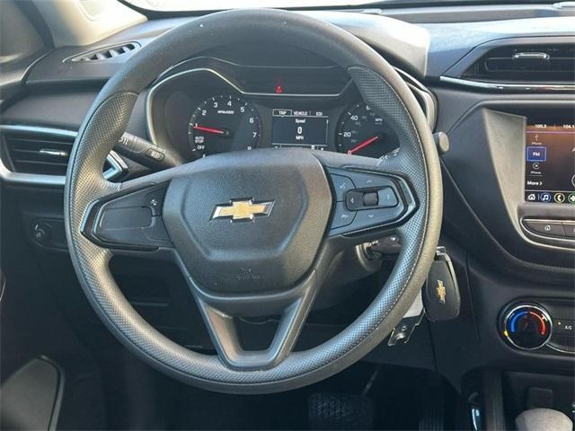 Photo of 2021 Summit White Chevrolet Trailblazer