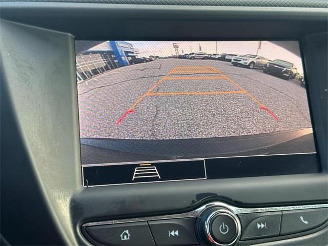 Photo of 2021 Summit White Chevrolet Trailblazer