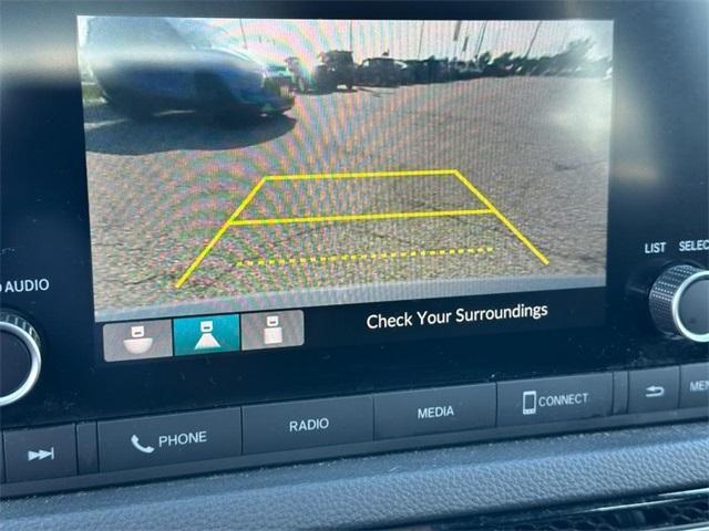 Photo of 2022 Gray Honda Civic