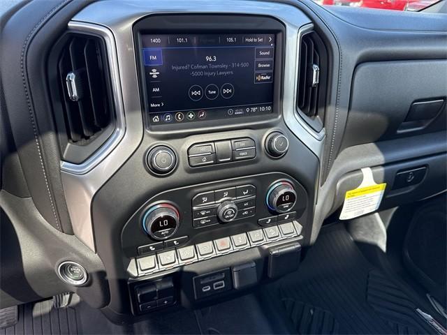 Photo of 2020 Black Chevrolet Silverado 1500