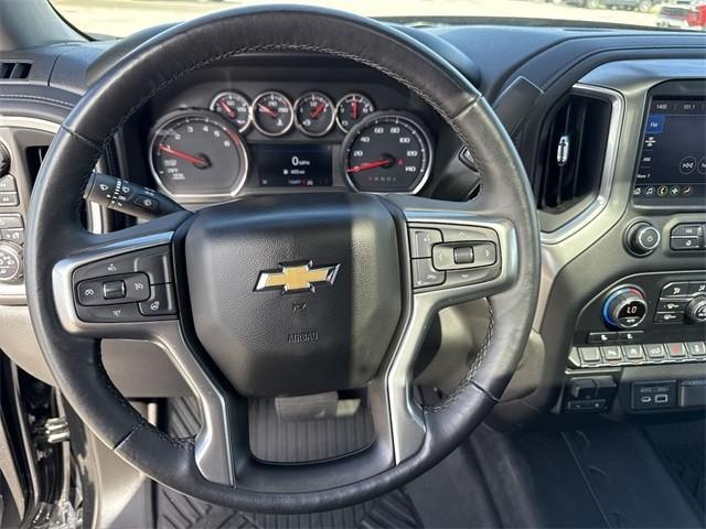 Photo of 2020 Black Chevrolet Silverado 1500