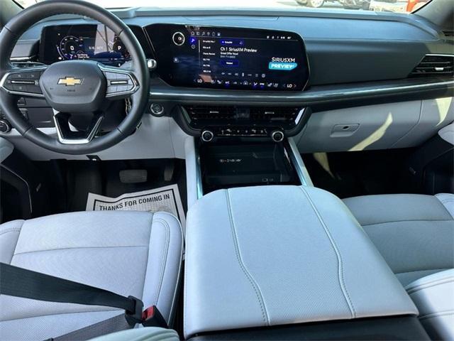 Photo of 2025 Iridescent Pearl Tricoat Chevrolet Tahoe