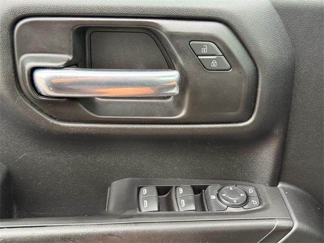 Photo of 2020 Black Chevrolet Silverado 1500