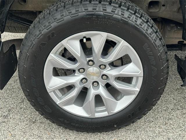Photo of 2022 Black Chevrolet Silverado 1500