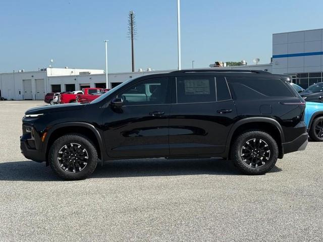 Photo of 2025 Mosaic Black Metallic Chevrolet Traverse