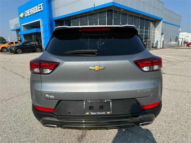 Photo of 2023 Sterling Gray Metallic Chevrolet Trailblazer