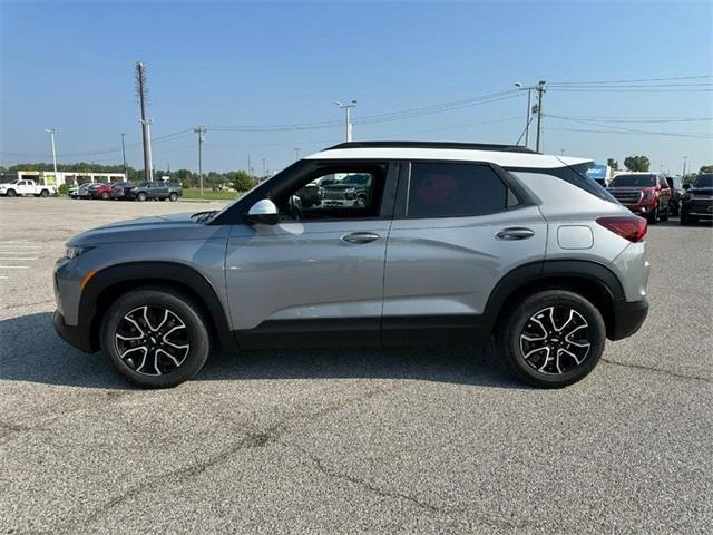 Photo of 2023 Sterling Gray Metallic Chevrolet Trailblazer