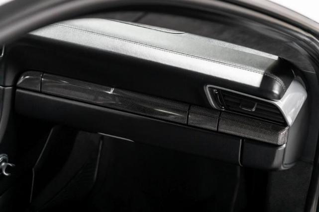 Photo of 2016 White Porsche 911