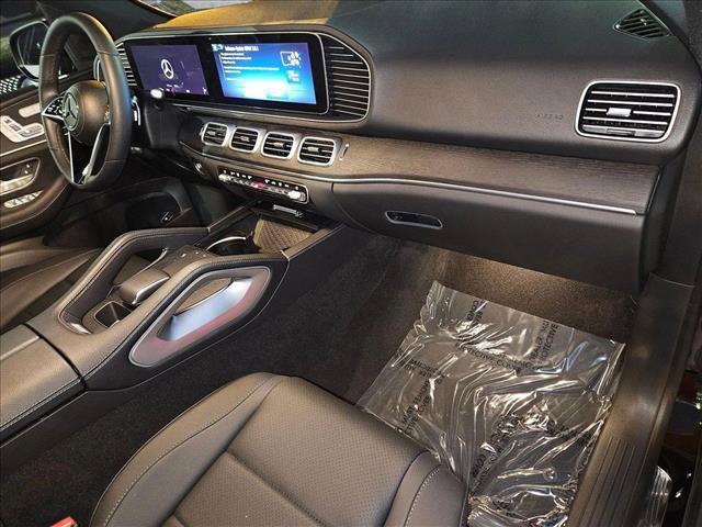 Photo of 2024 Black Mercedes-Benz GLE 350