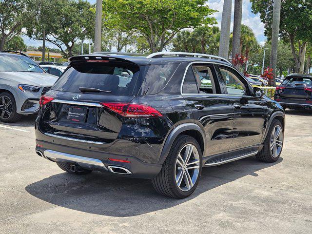 Photo of 2022 Black Mercedes-Benz GLE 350