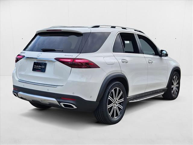 Photo of 2024 Polar White Mercedes-Benz GLE 350