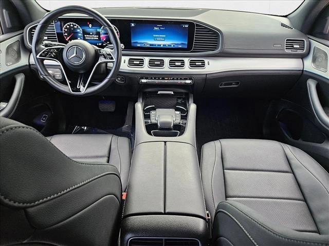 Photo of 2024 Polar White Mercedes-Benz GLE 350