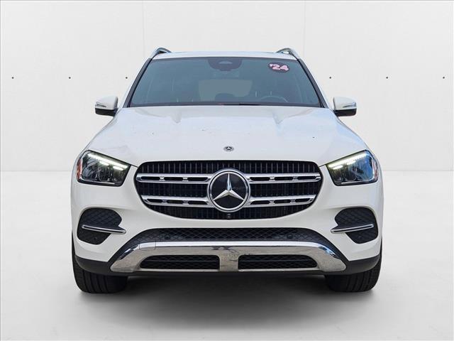Photo of 2024 Polar White Mercedes-Benz GLE 350