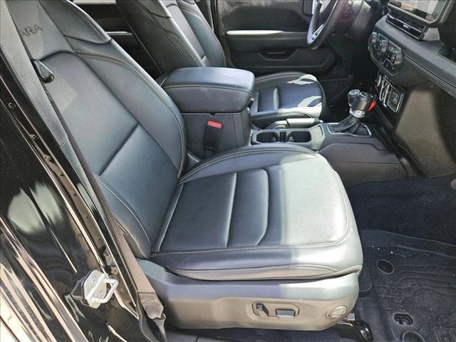 Photo of 2024 Black Clearcoat Jeep Wrangler