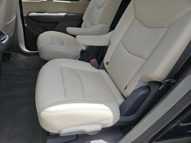 Photo of 2021 Dark Moon Blue Metallic Cadillac XT6