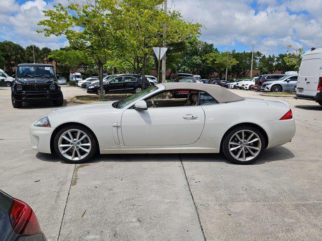 Photo of 2010 Porcelain Jaguar XK