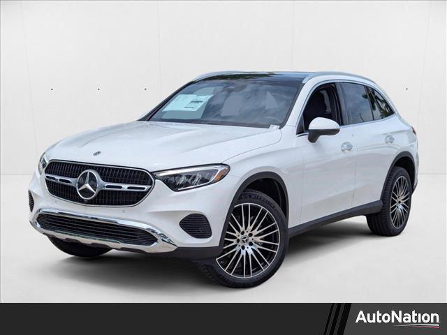 Photo of 2025 Polar White Mercedes-Benz GLC 300