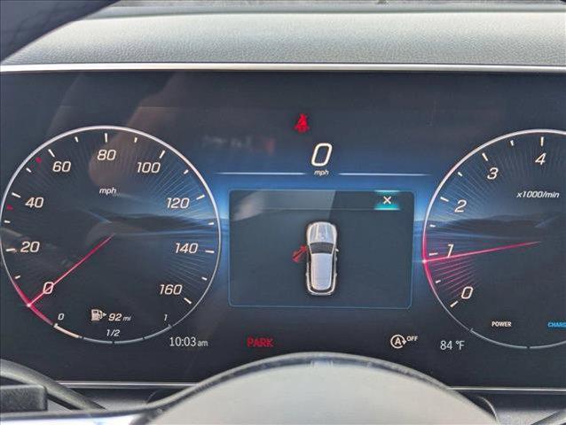 Photo of 2025 Polar White Mercedes-Benz GLC 300