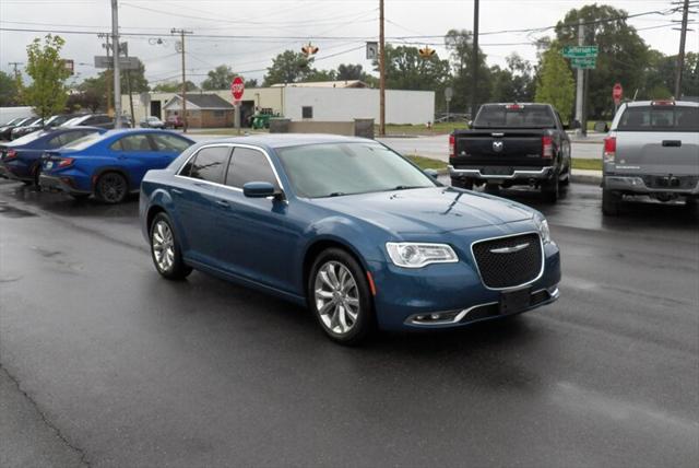 2020 Chrysler 300