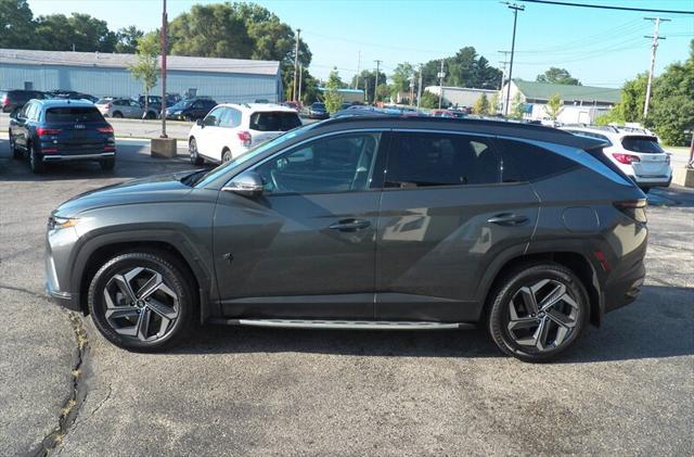 Photo of 2022 Shimmering Silver Hyundai TUCSON Hybrid