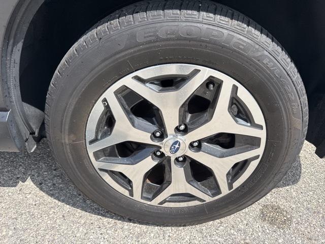 Photo of 2023 Magnetite Gray Metallic Subaru Forester