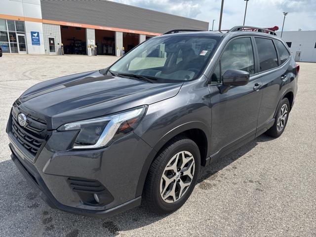Photo of 2023 Magnetite Gray Metallic Subaru Forester