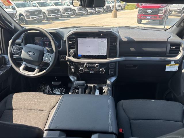 Photo of 2025 White Ford F-150
