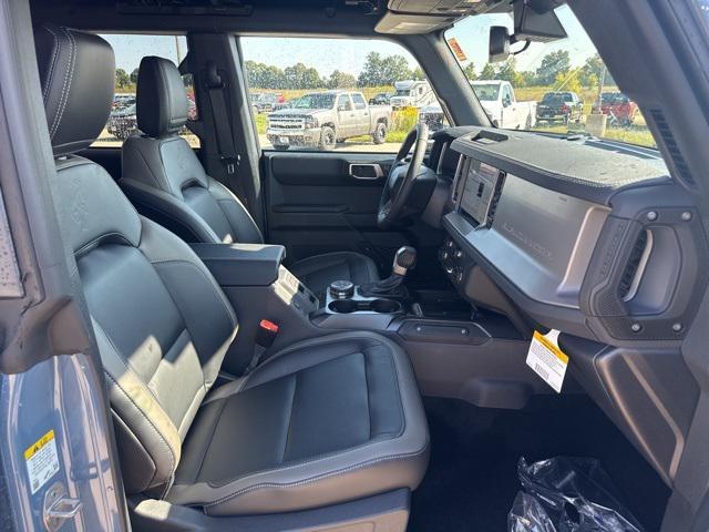 Photo of 2025 Azure Gray Metallic Tri-Coat Ford Bronco