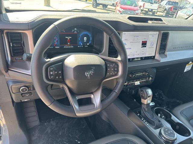 Photo of 2025 Azure Gray Metallic Tri-Coat Ford Bronco