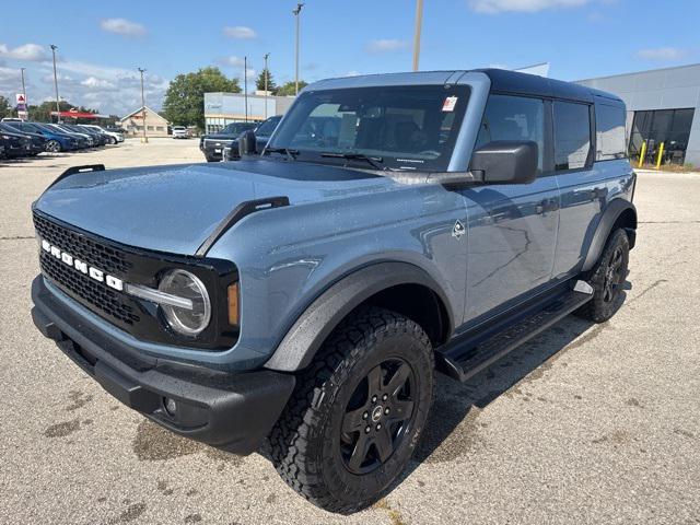 Photo of 2025 Azure Gray Metallic Tri-Coat Ford Bronco