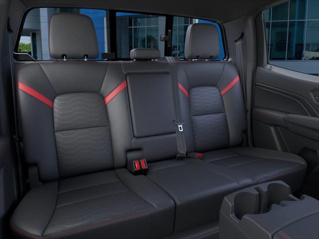 Photo of 2025 White Chevrolet Colorado