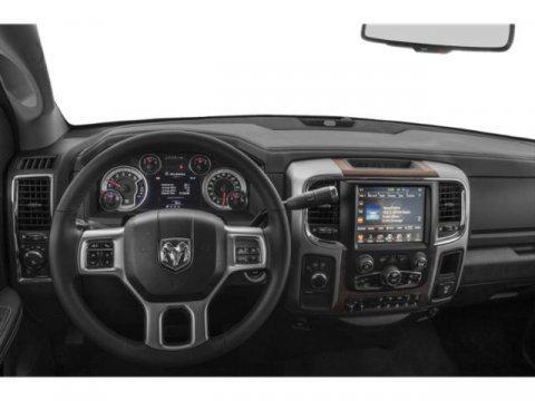 Photo of 2018 Brilliant Black Crystal Pearlcoat RAM 2500