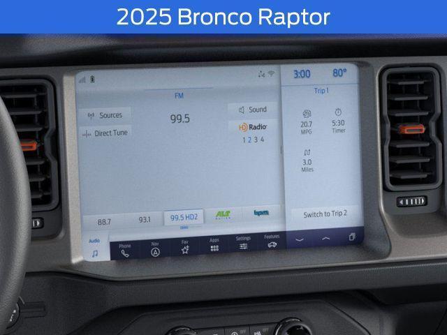 Photo of 2025 Shelter Green Metallic Ford Bronco