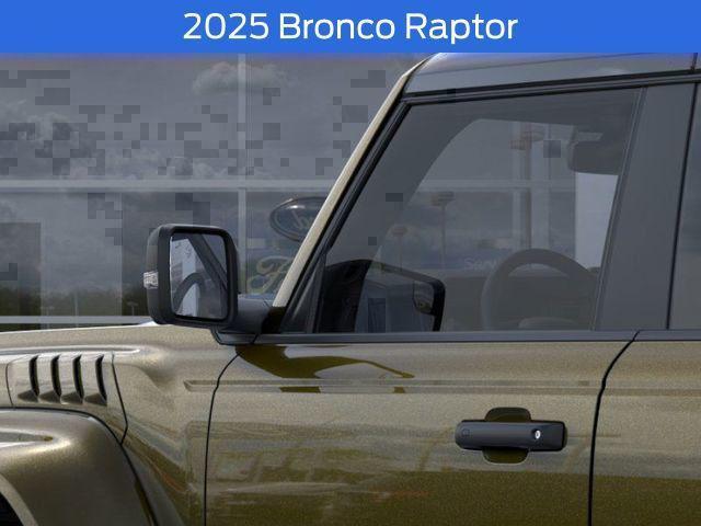 Photo of 2025 Shelter Green Metallic Ford Bronco