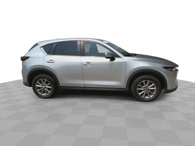 Photo of 2023 Sonic Silver Metallic Mazda CX-5