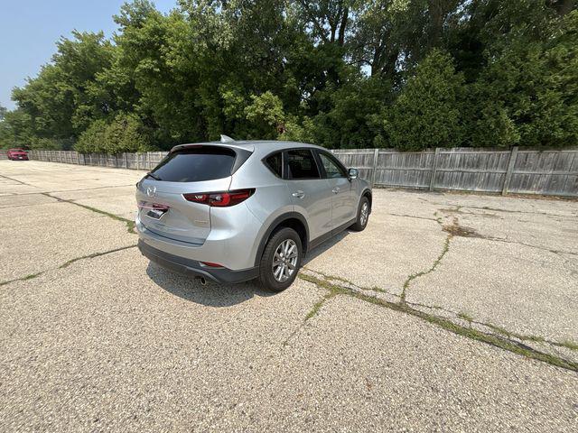 Photo of 2023 Sonic Silver Metallic Mazda CX-5