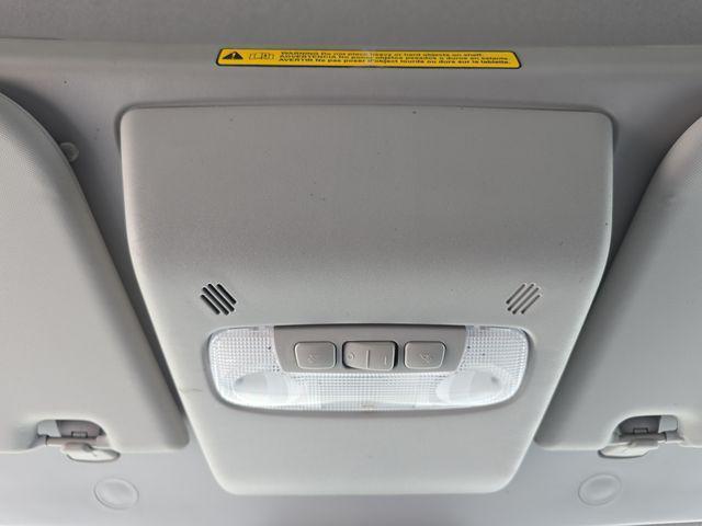 Photo of 2018 OXFORD WHITE Ford Transit-350