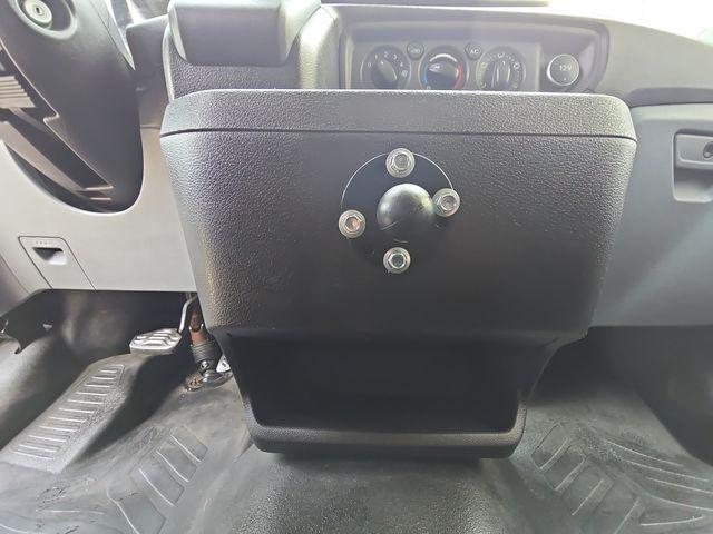 Photo of 2018 OXFORD WHITE Ford Transit-350